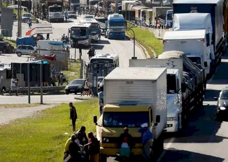 Motoristas têm novos prazos para regularizar exame toxicológico